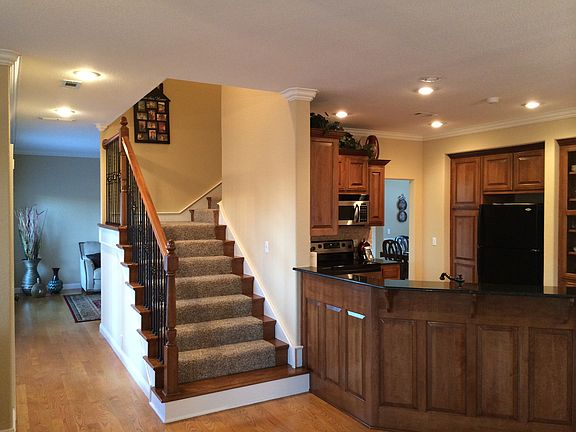 2nd image of 5713 S Berry Farm Dr