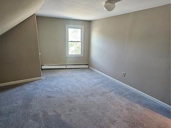 3rd image of 9 N Front St