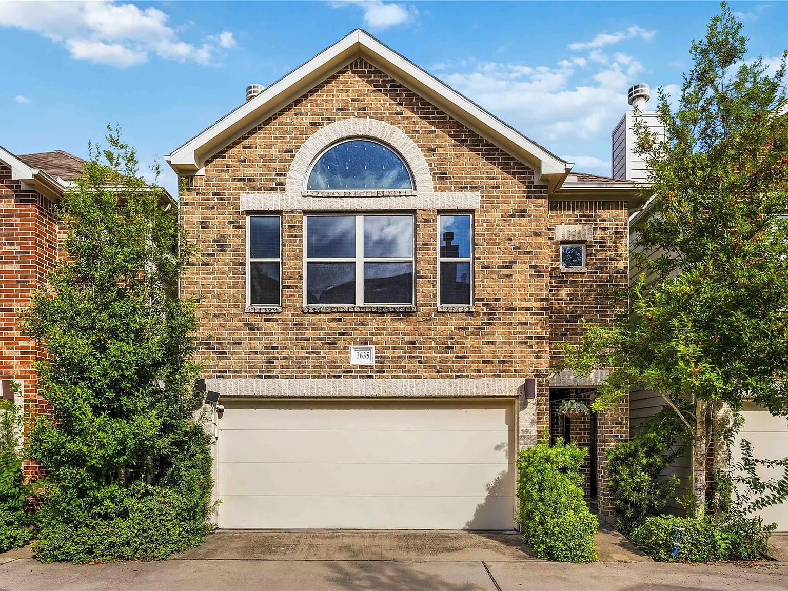 3 bed, 2.5 bath, 1791 sqft, $1,900 — Photo 4