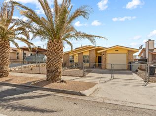 11812 Jim Thorpe Dr, El Paso, TX 79936