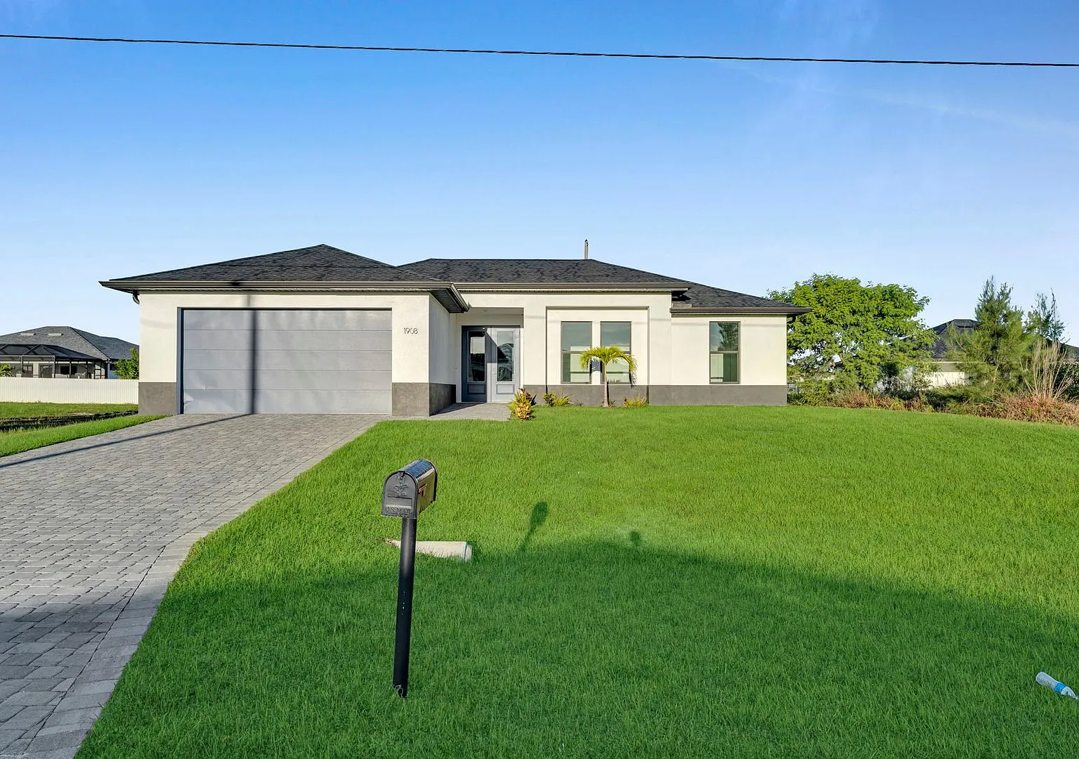 Single family for rent located in NW Cape Coral FL!. 3BR+Den/2B.Rapid approval. Special Offer! Qu... — Photo 1