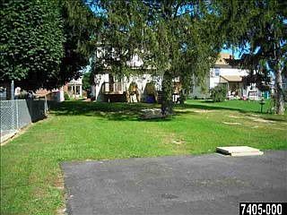 4th image of 206 S Oxford Ave