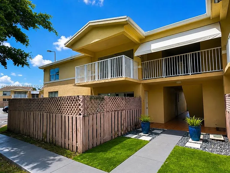 4450 NW 79th Ave #2B — Photo 4