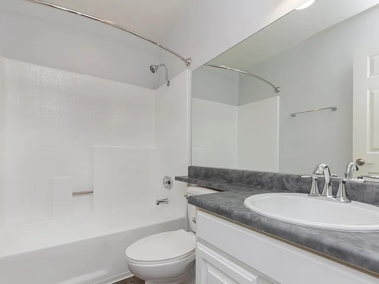 Park Centre Apartment Homes — Photo 41