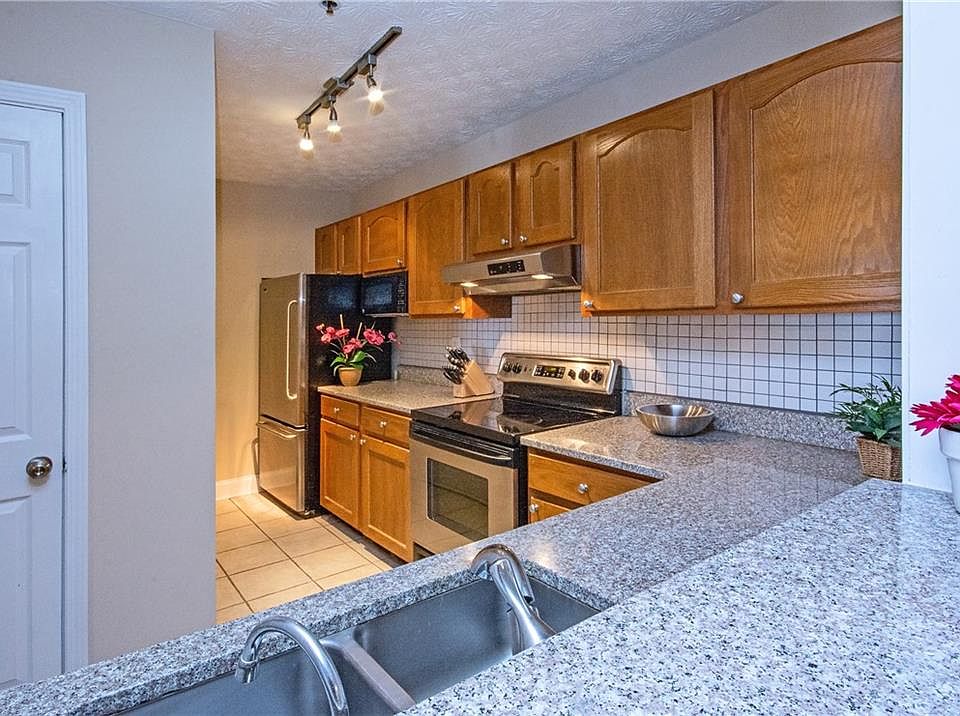 1st image of 970 Sidney Marcus Blvd NE