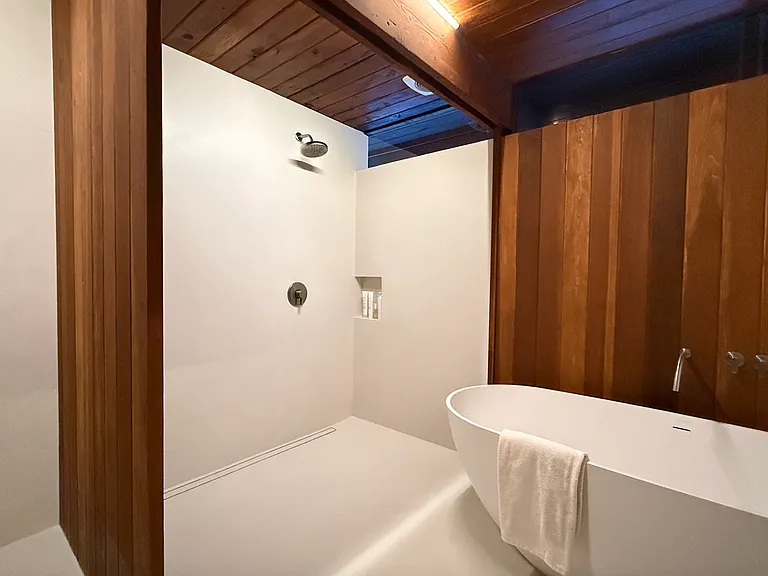 2718 N Beverly Glen Blvd — Photo 22