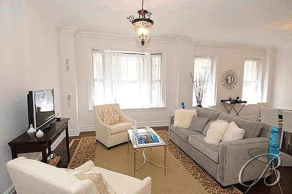 Sold by Bellmarc Realty | media 20