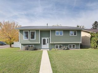 3 E Ash St W, Brooks, AB T1R0A6