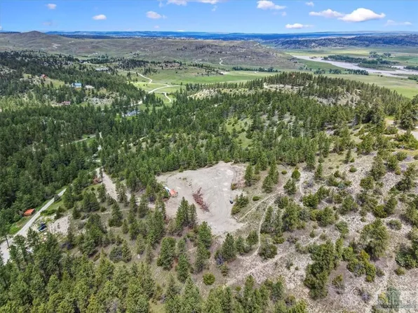 18 Colter Trl, Columbus, MT 59019