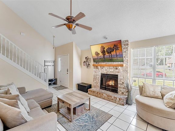 3rd image of 4577 Eden Woods Cir