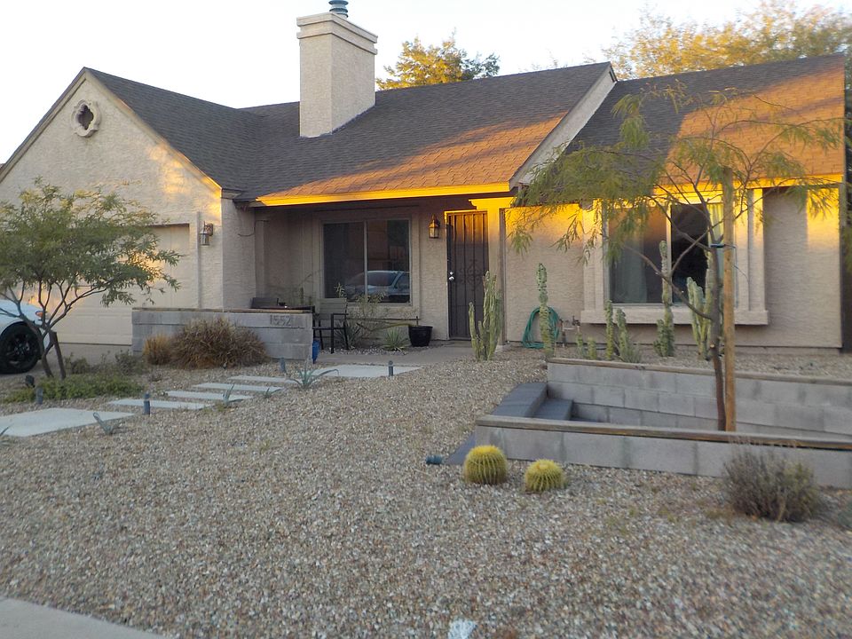 1st image of 1552 E Drake Dr
