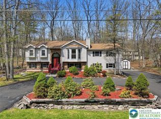 338 Fernwood Dr, East Stroudsburg, PA 18301