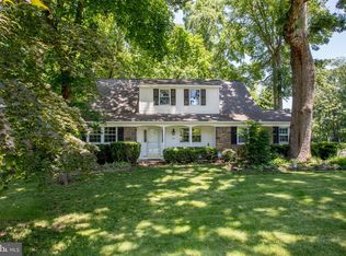 1213 Emma Ln, Warminster, PA 18974
