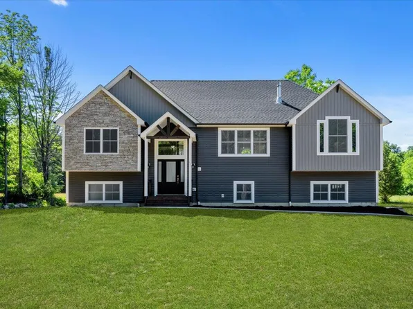 86 Crawford Street, Pine Bush, NY 12566