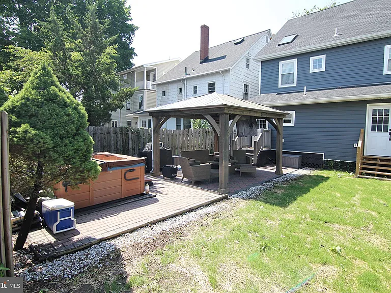 154 Wood St — Photo 18