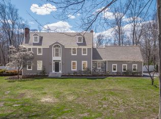 29 Running Brook Dr, Killingworth, CT 06419