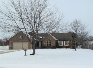 119 Red Oak Dr, Seville, OH 44273