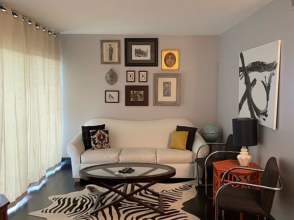 2nd image of 627 Garden Ave #11516086