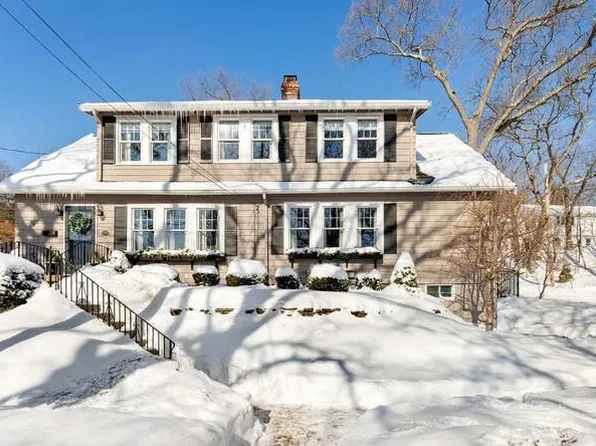 176 Bay State Rd, Melrose, MA 02176