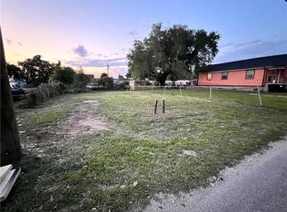 2410 Caluda Ln, Violet, LA 70092