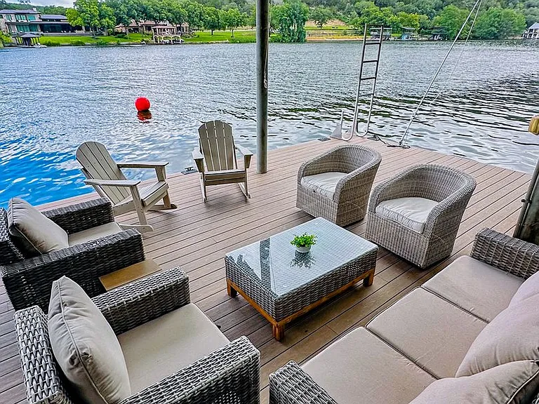 2910 Edgewater Dr — Photo 26