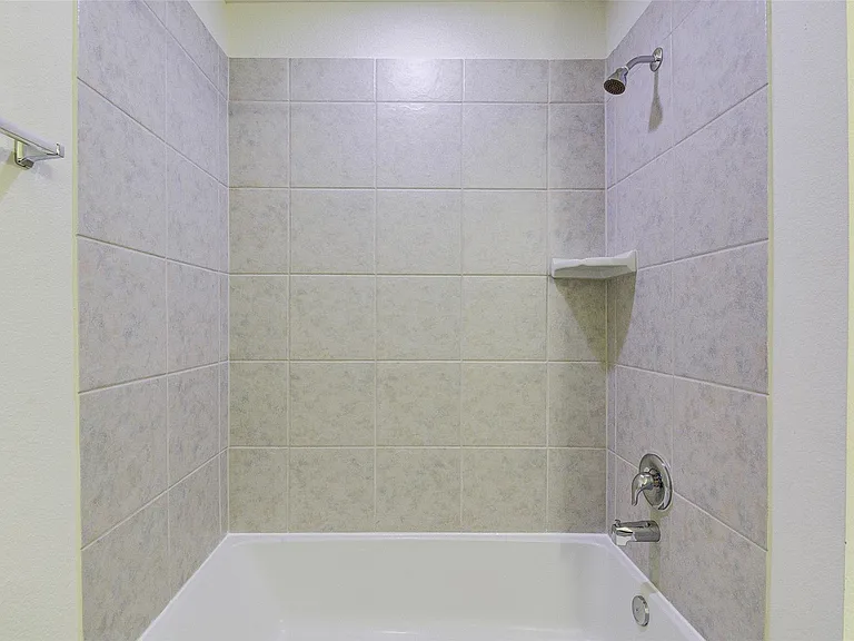 15623 Hanover Breeze Ln — Photo 25