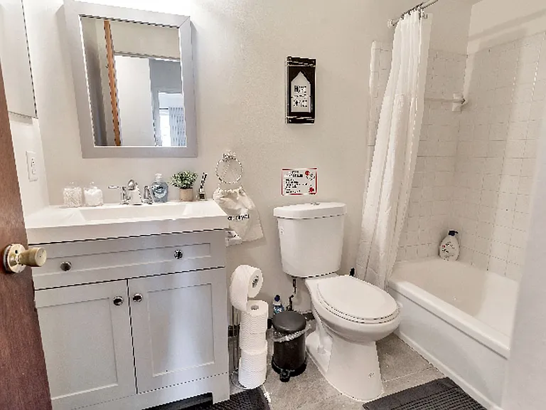 1250 W Nine Mile Rd — Photo 8