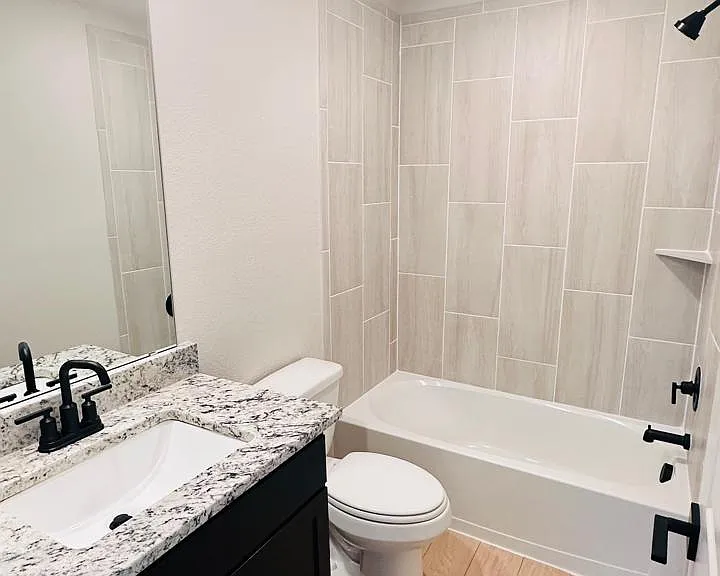 1320 Windermere Way — Photo 16