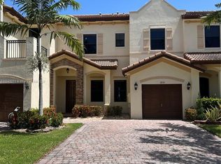 11231 SW 238th St, Homestead, FL 33032