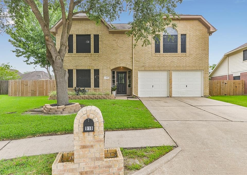 1st image of 918 Chase Creek Cir