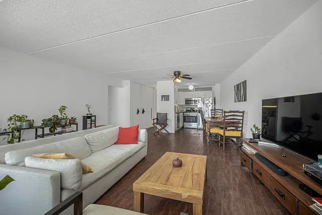 1120 Warburton Ave #1F — Photo 8