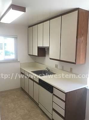 5th image of 3943 Bismarck Dr