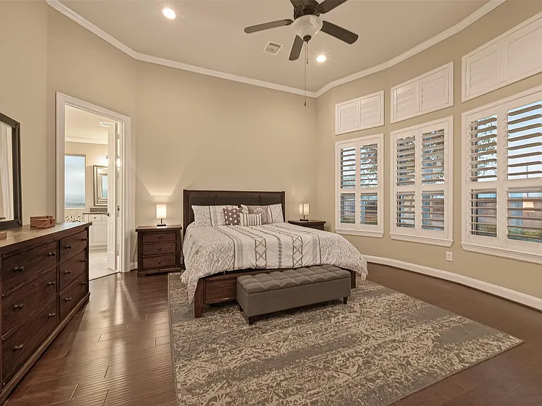 3835 Dortmund Dr — Photo 19