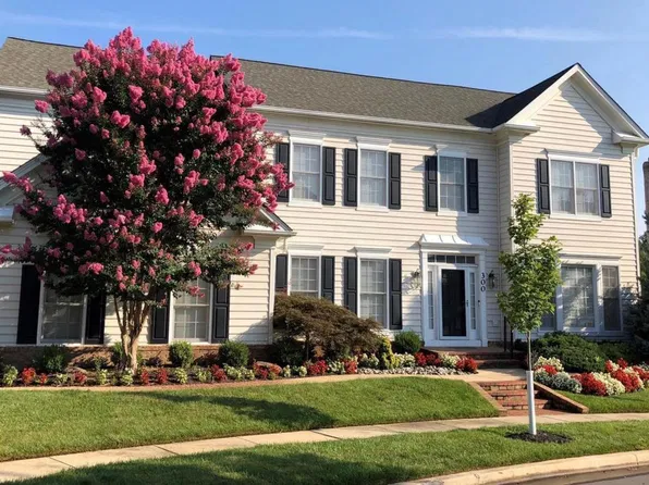 300 Deep Trail Ln, Rockville, MD 20850