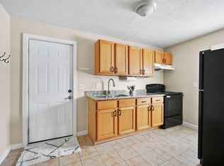 119 S Union St #B, Parma, MI 49269