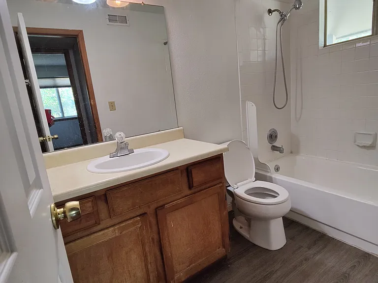 1075 S Elkhart Way #301 — Photo 12