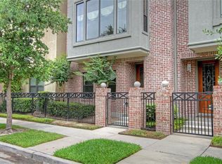 622 Bomar St, Houston, TX 77006