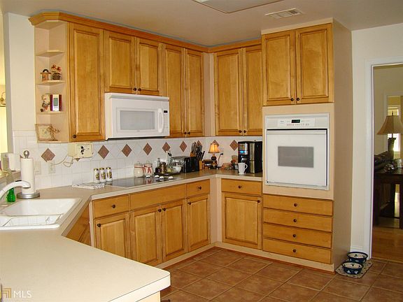 4th image of 647 Glen Valley Way #257