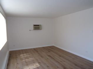 560 S Fairfax St APT 10, Glendale, CO 80246