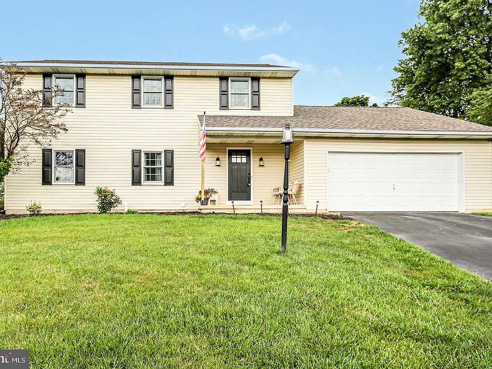 1st image of 401 Greenfield Dr