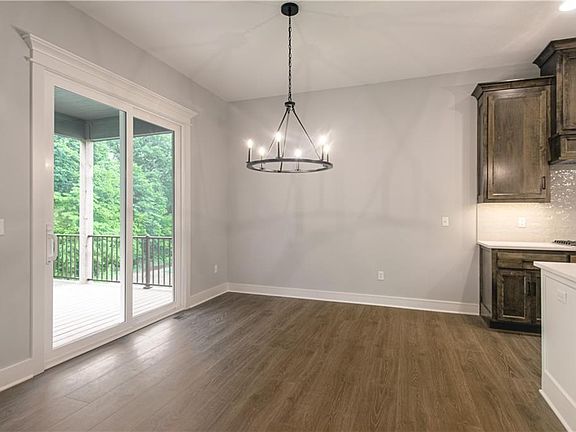 4th image of 12595 NW Larkspur Ln
