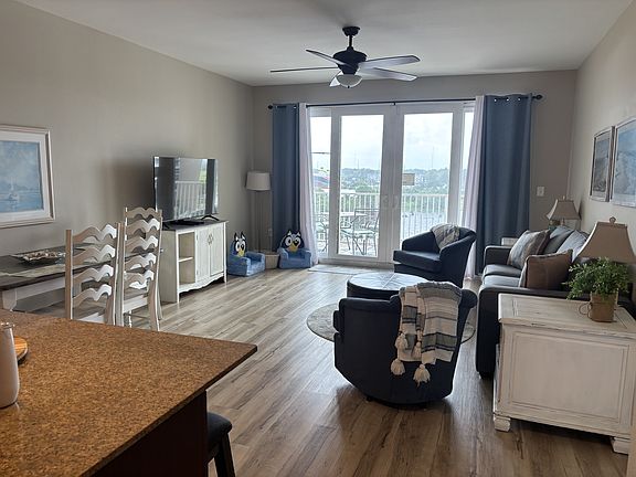 5th image of 9902 S Thomas Dr Unit 529