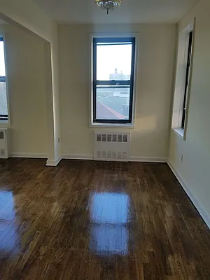 Rented by Max & Associates Realty Corp | media 36