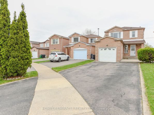 40 Calmist Cres, Brampton, ON L6Y 4L6
