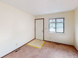 1568 Dogwood Dr, Mount Zion, IL 62549