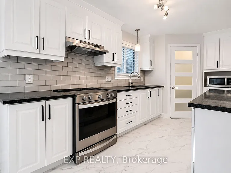 528 Lucent St — Photo 8