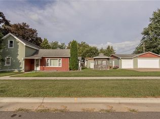 304 Olive St, Chippewa Falls, WI 54729