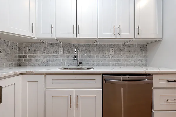 Rented by Rita S Citrin, LREB | media 3