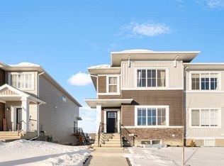 224 SE River Heights Dr, Cochrane, AB T4C 0W2