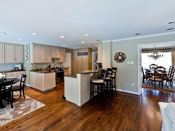 3rd image of 13516 Sprucewood Dr